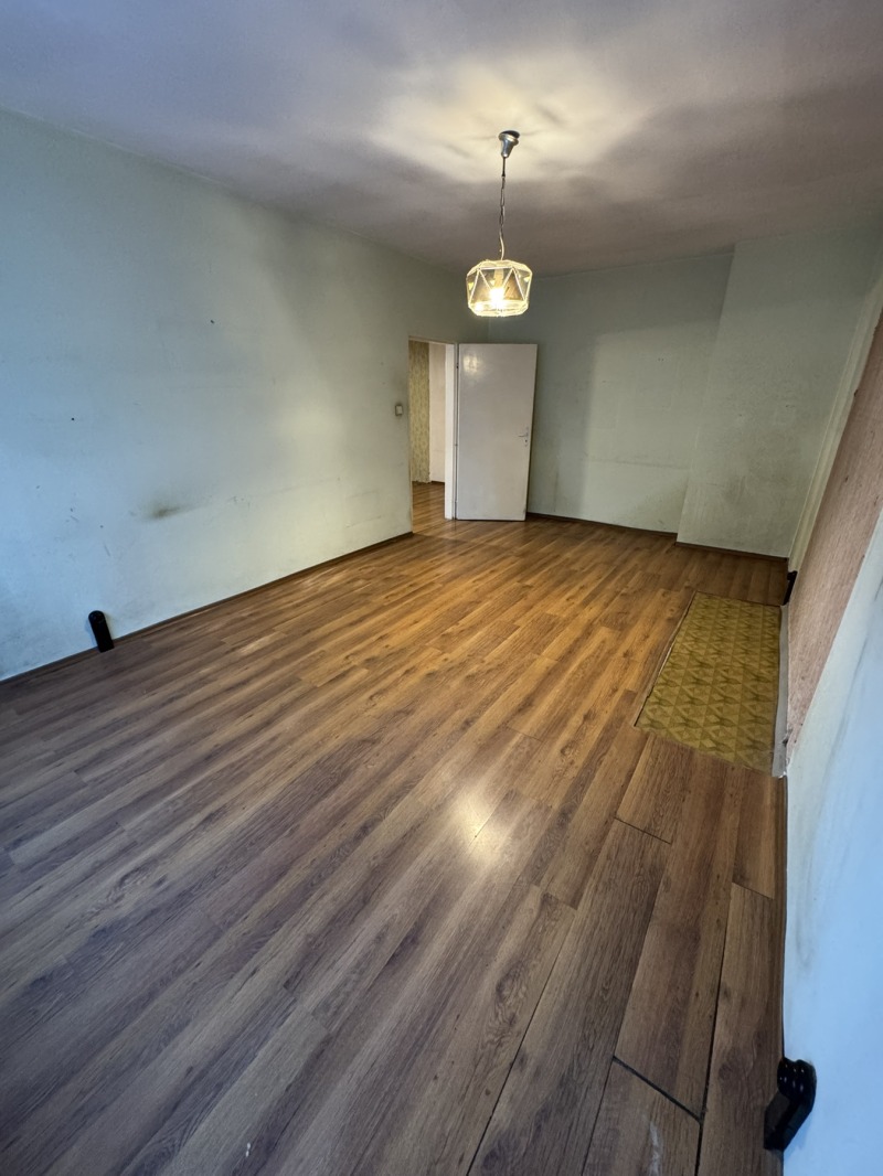 Продава  3-стаен град София , Надежда 2 , 89 кв.м | 82890002 - изображение [3]