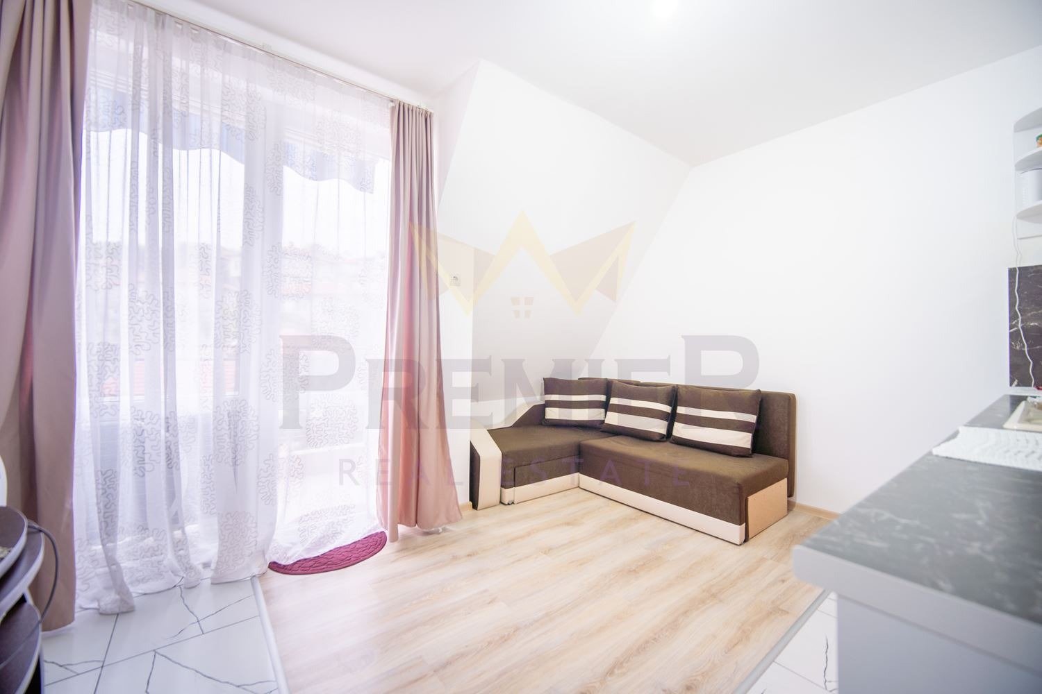 Продава 2-СТАЕН, гр. Балчик, област Добрич, снимка 3 - Апартаменти - 56576480