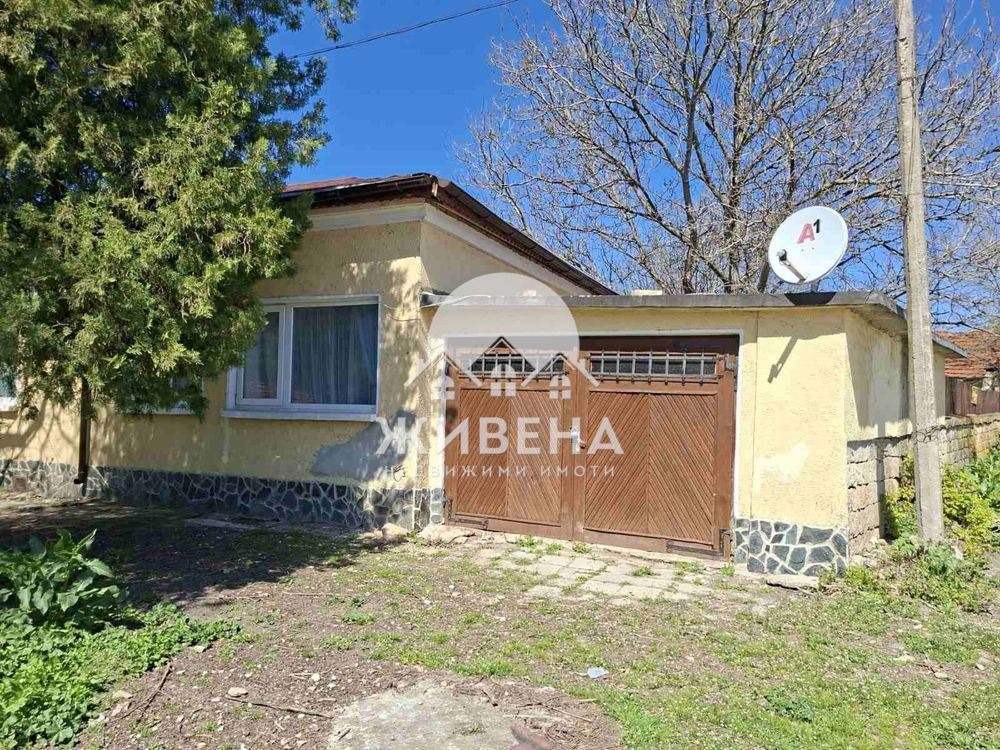 Продава КЪЩА, с. Венчан, област Варна, снимка 2 - Къщи - 54674706