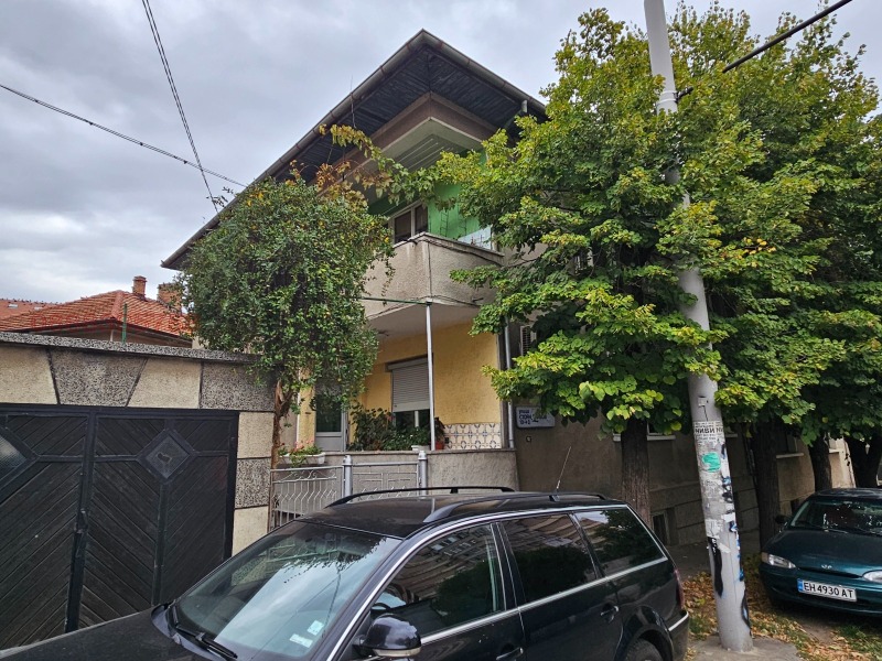 Продава ЕТАЖ ОТ КЪЩА в град Плевен, 9-ти квартал - 90 кв.м / 154 000 € » 301 197.82 лв., ДЖИ ЕМ КОНСУЛТ