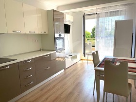 2 sovrum Pomorie, region Burgas 1