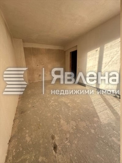 Продава  3-стаен, град Варна, Погреби •  160 000 EUR • ID 68947931 — holmes.bg - [1] 