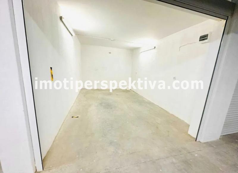 Zu verkaufen  Garage Plowdiw , Kjutschuk Parisch , 18 qm | 97859610 - Bild [6]