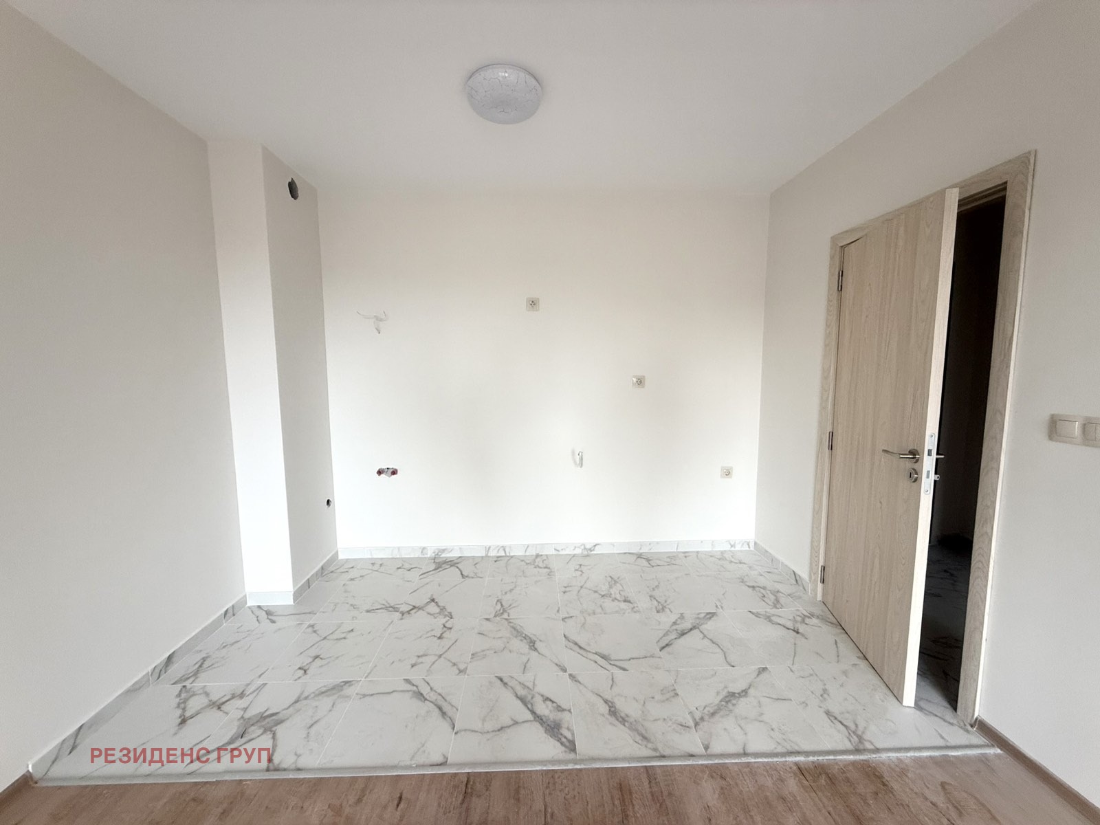 Продава 2-СТАЕН, гр. Поморие, област Бургас, снимка 3 - Апартаменти - 53869857