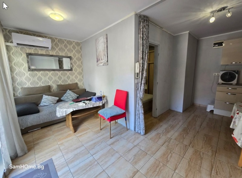 Продава  3-стаен, град Варна, Лятно кино Тракия •  105 000 € • ID 57060333 — holmes.bg - [1] 