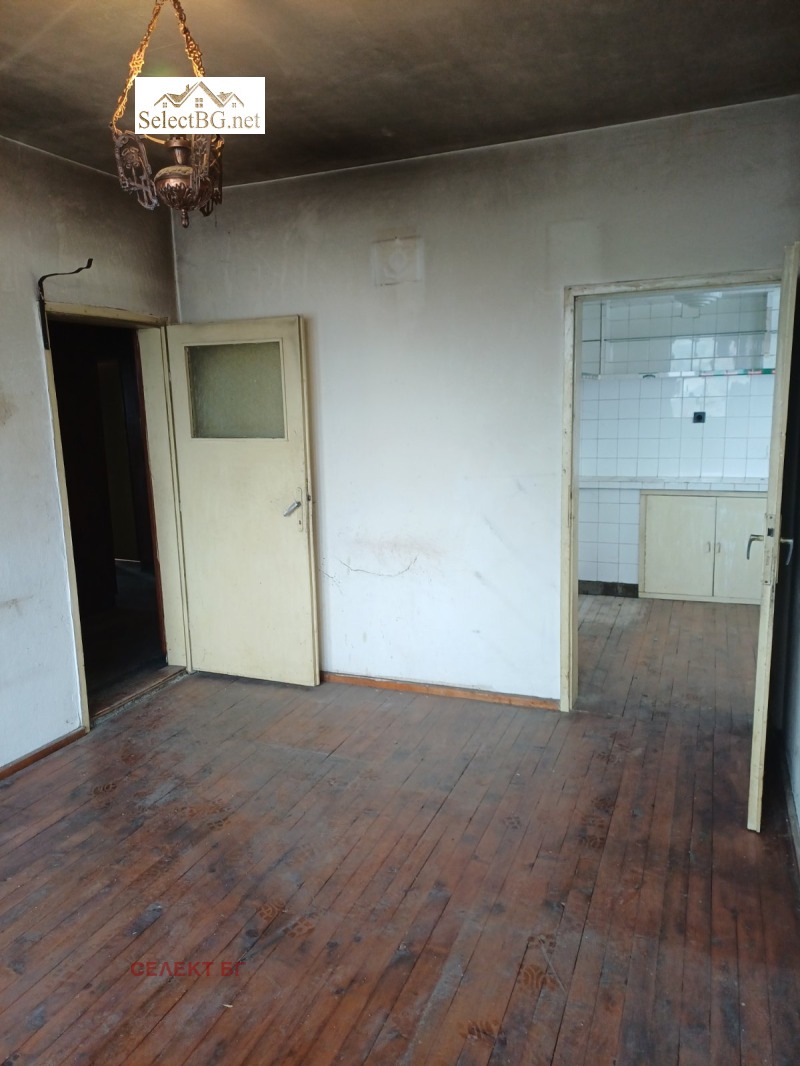 Продава 3-СТАЕН, гр. Велико Търново, Акация, снимка 4 - Апартаменти - 53244261