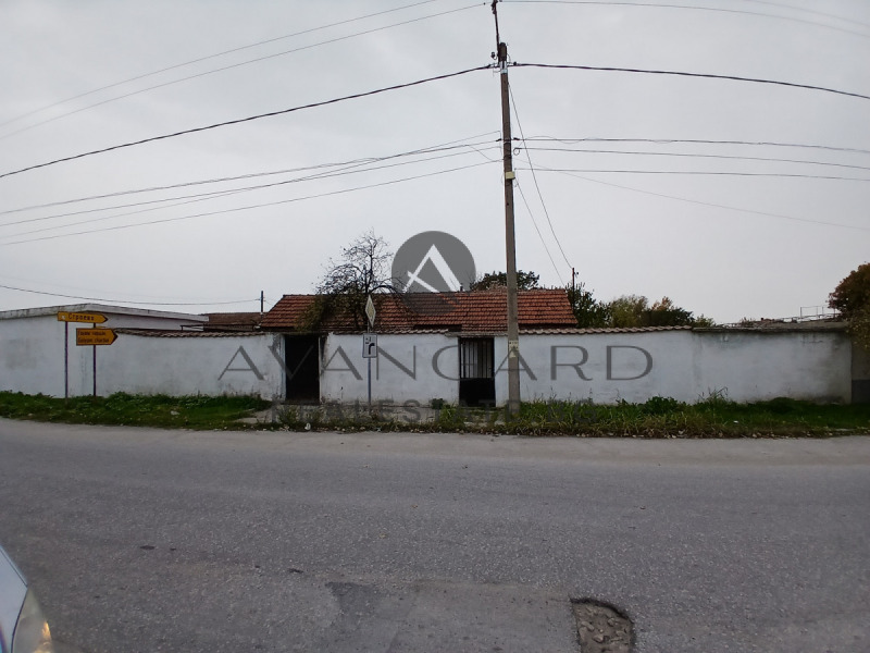 Продава КЪЩА, с. Труд, област Пловдив