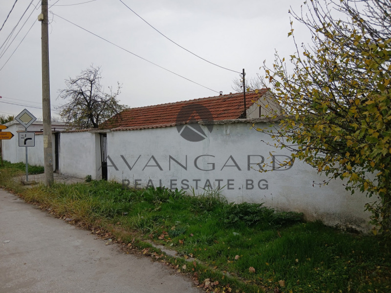 Продава КЪЩА, с. Труд, област Пловдив, снимка 2 - Къщи - 53034560