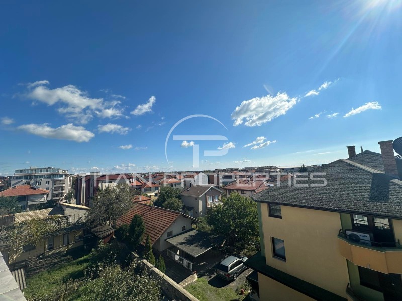 Продава КЪЩА в град Бургас, Сарафово - 420 кв.м / 420 000 € » 821 448.60 лв., ТИТАН СЕЙЛС