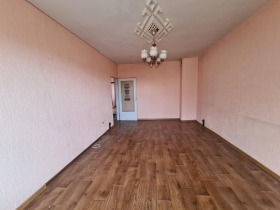 2 bedroom Badema, Haskovo 1