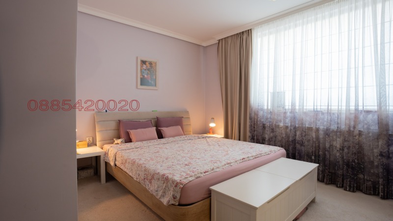 Продава  4-стаен град Велико Търново , Бузлуджа , 158 кв.м | 65331970 - изображение [10]