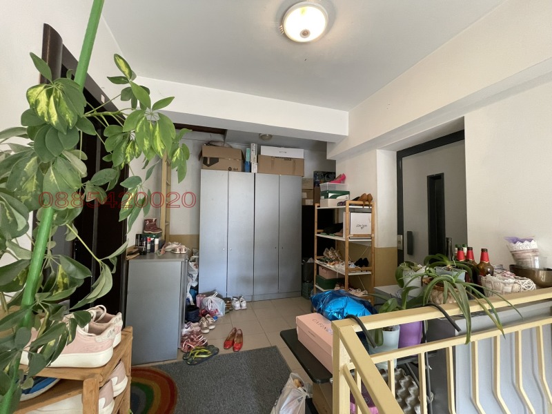 Продава  4-стаен град Велико Търново , Бузлуджа , 158 кв.м | 65331970 - изображение [16]