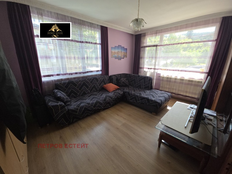 Eladó  Ház régió Pazardzhik , Velingrad , 240 négyzetméter | 68114507 - kép [4]
