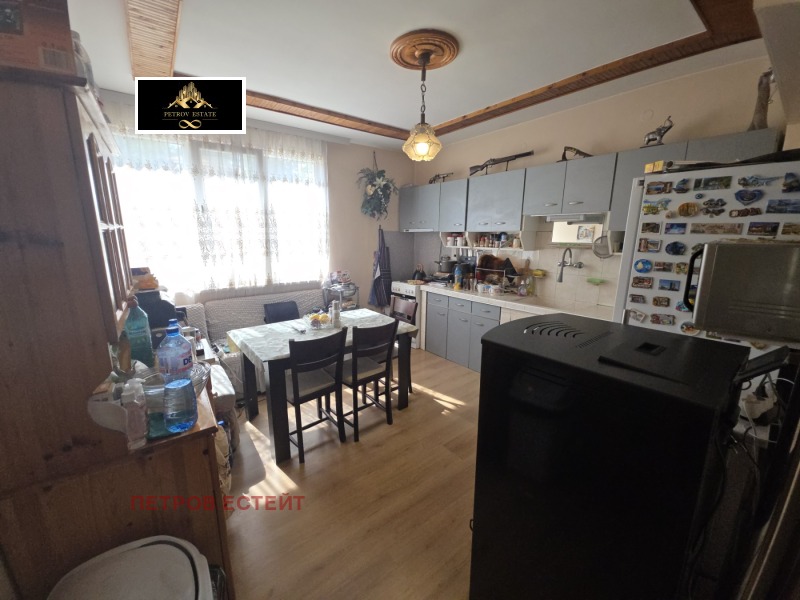 Eladó  Ház régió Pazardzhik , Velingrad , 240 négyzetméter | 68114507 - kép [5]