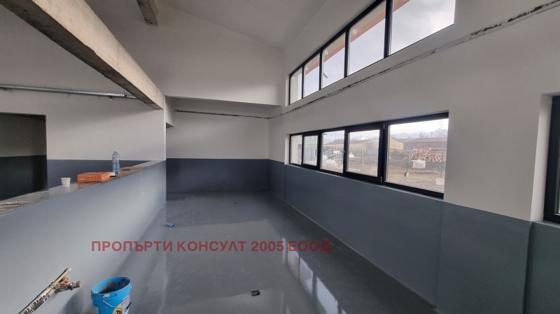Eladó  Ipari épület régió Sofia , Samokov , 1000 négyzetméter | 77301552 - kép [8]