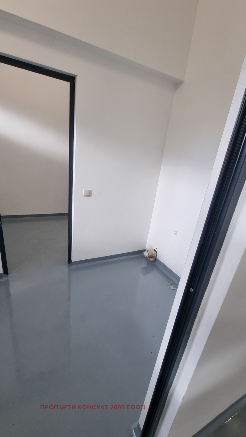 Eladó  Ipari épület régió Sofia , Samokov , 1000 négyzetméter | 77301552 - kép [10]