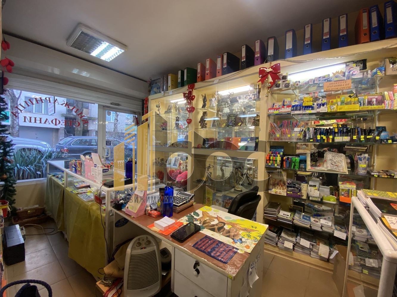 Продава МАГАЗИН, гр. София, Лозенец, снимка 2 - Магазини - 53172449