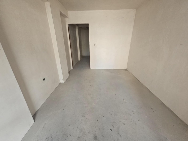 Продава  3-стаен град Кърджали , Възрожденци , 130 кв.м | 93103940 - изображение [6]