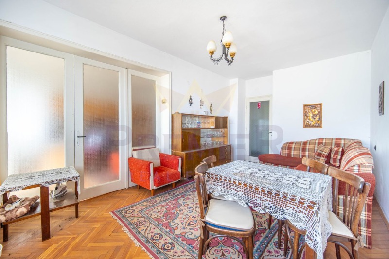 In vendita  3+ camere da letto Dobrich , Tsentar , 110 mq | 24627565