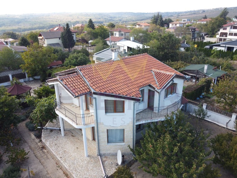 Продава КЪЩА, гр. Варна, м-т Ракитника, снимка 3 - Къщи - 52452576