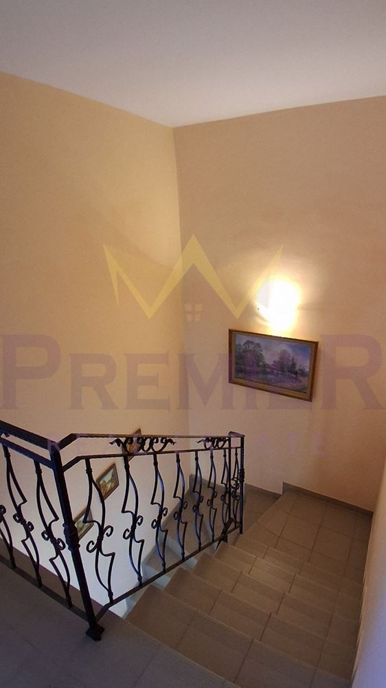 Продава КЪЩА, гр. Варна, м-т Ракитника, снимка 10 - Къщи - 52452576