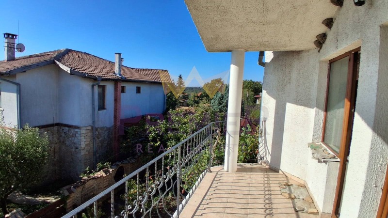 Продава КЪЩА, гр. Варна, м-т Ракитника, снимка 14 - Къщи - 52452576