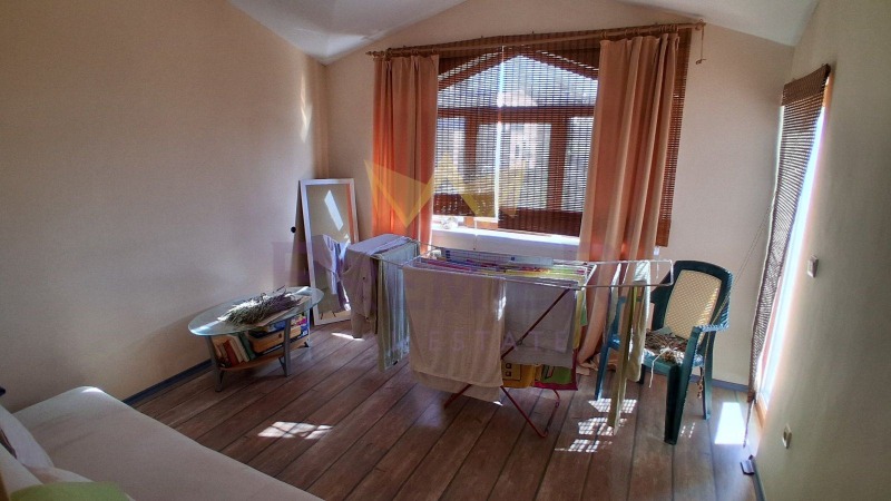 Продава КЪЩА, гр. Варна, м-т Ракитника, снимка 16 - Къщи - 52452576