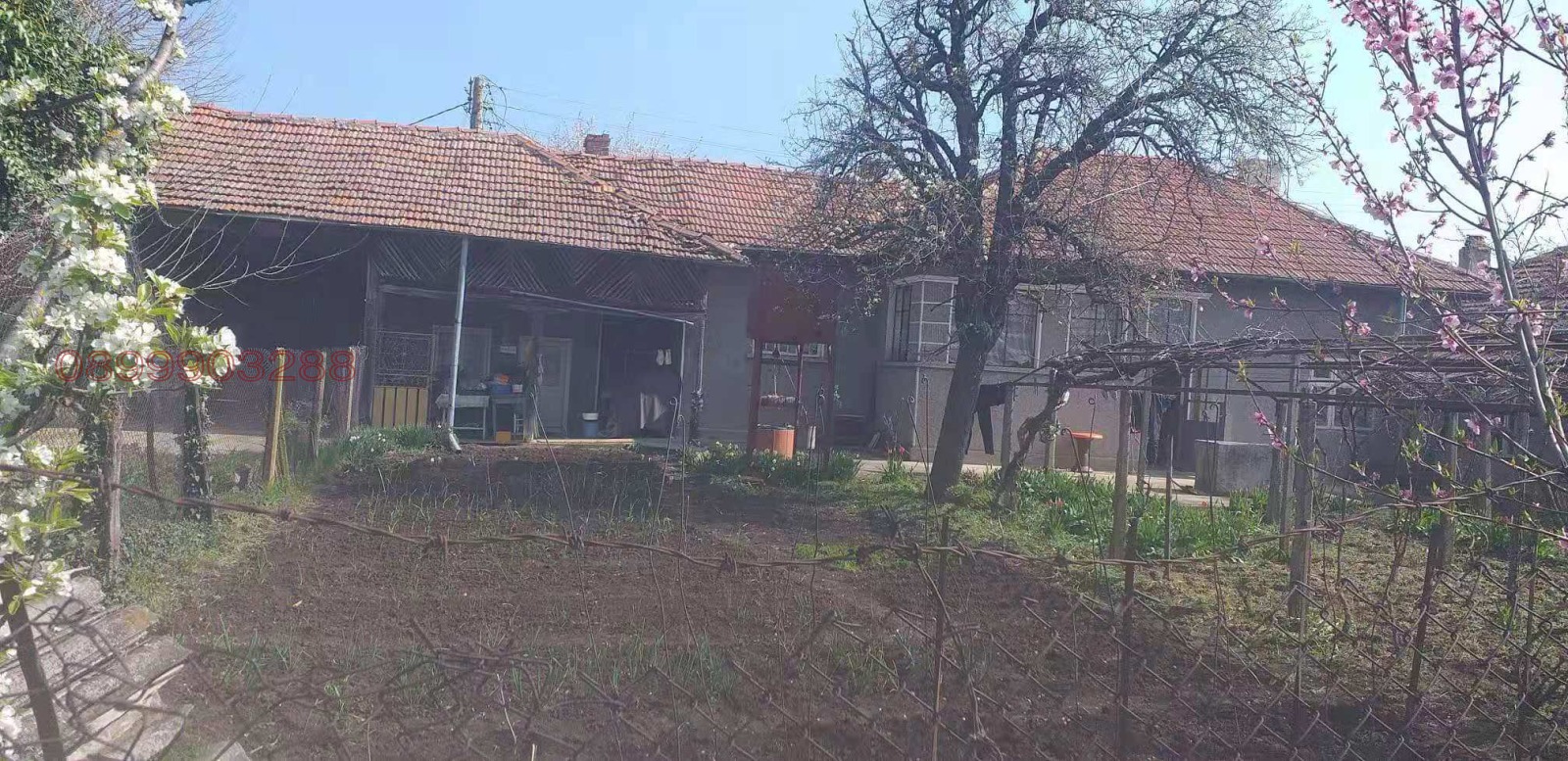 Продава КЪЩА, гр. Завет, област Разград