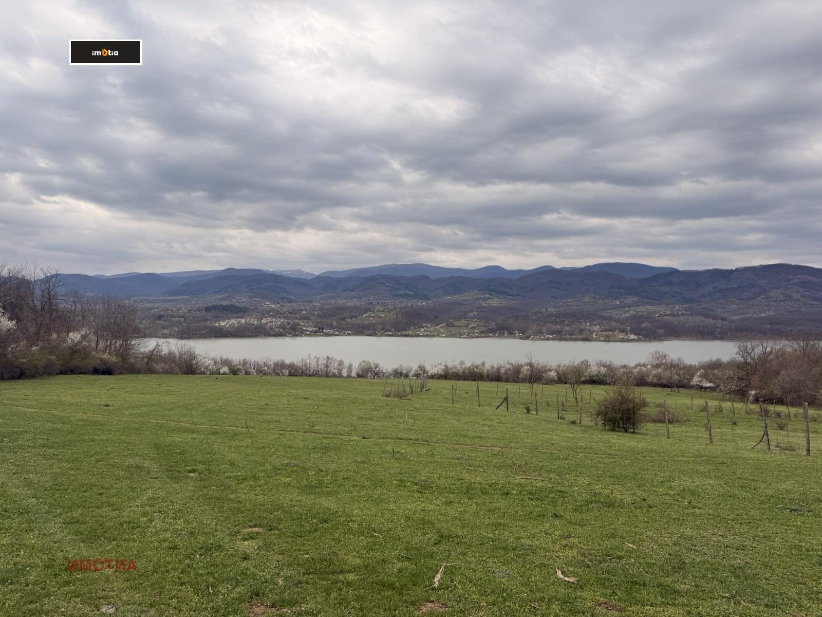 Продава ПАРЦЕЛ, с. Голяма Желязна, област Ловеч, снимка 3 - Парцели - 54201565