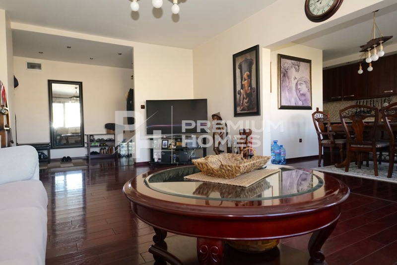 Продава 4-СТАЕН в град София, Зона Б-18 - 131 кв.м / 385 000 € » 752 994.55 лв., ПРЕМИУМ ХОУМС