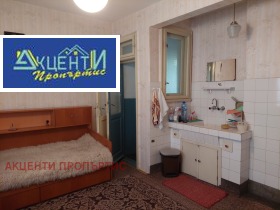 Продажба на тристайни апартаменти в град Велико Търново — страница 6 - изображение 2 