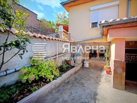 Casa Peruchtchica, região Plovdiv