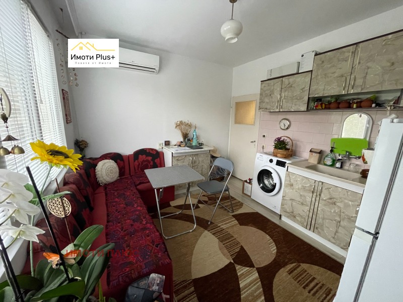 Продава  1-стаен град Шумен , Болницата , 46 кв.м | 50345520 - изображение [4]