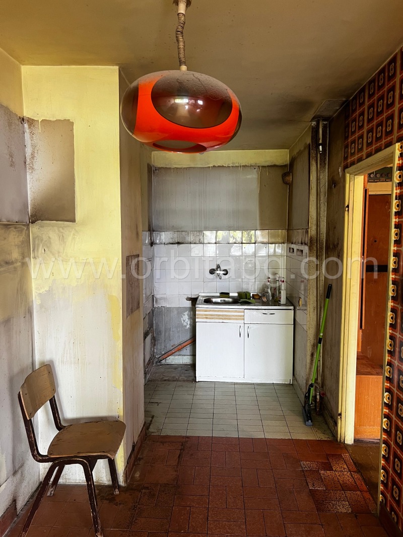 Zu verkaufen  2 Schlafzimmer Sofia , Izgrew , 110 qm | 17111066 - Bild [4]
