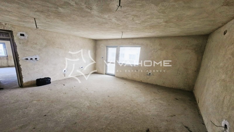 Продава 3-СТАЕН, гр. Варна, Левски 2