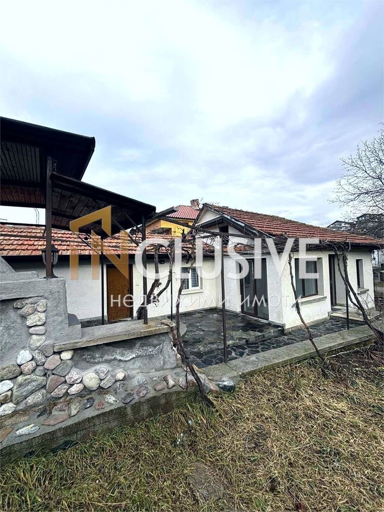 Продава КЪЩА, гр. Перник, Ралица, снимка 8 - Къщи - 49006872