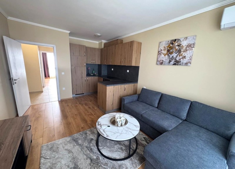 Продава 2-СТАЕН, област Бургас, гр. Свети Влас • 160000 € / 312932.80 лв. • 72667818 1