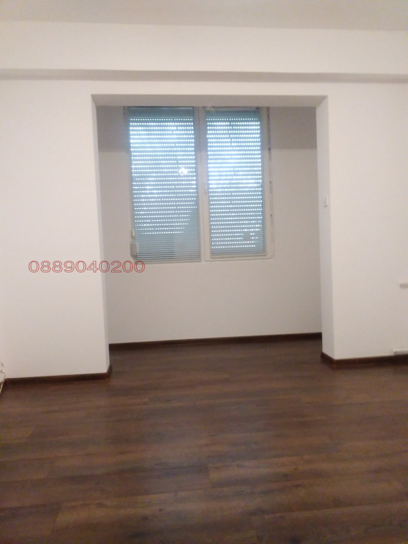 Продава 2-СТАЕН, гр. София, Разсадника, снимка 2 - Апартаменти - 52960274