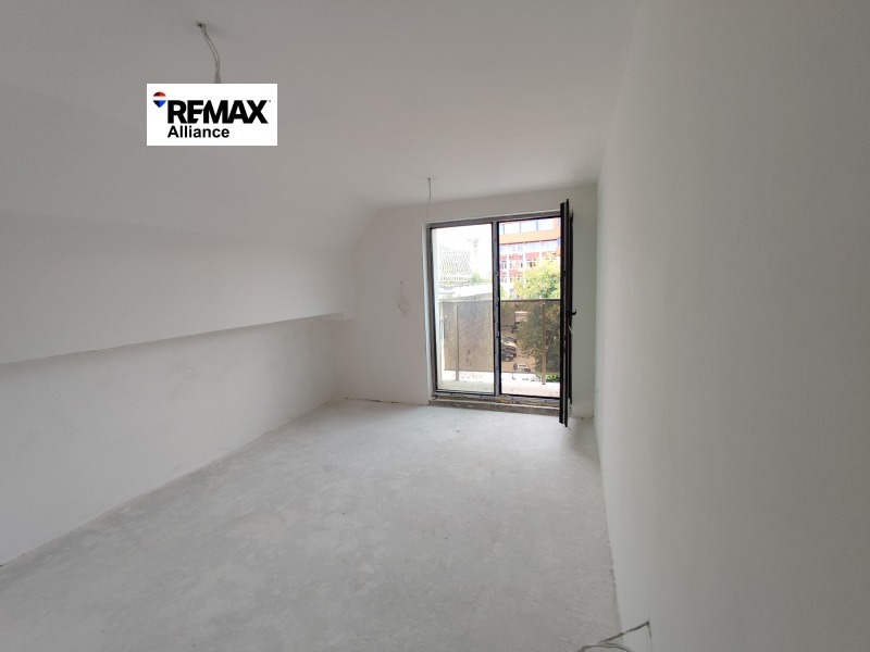 Продава МЕЗОНЕТ, гр. Перник, Център, снимка 9 - Апартаменти - 52352943