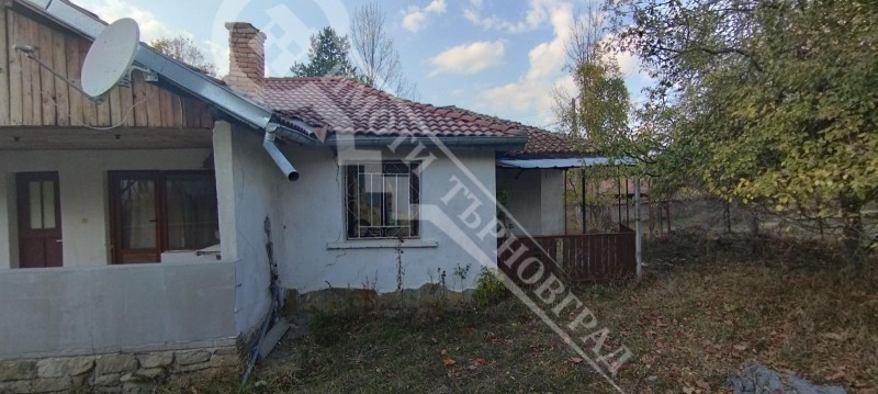 Продава КЪЩА, с. Баевци, област Велико Търново, снимка 2 - Къщи - 38713221