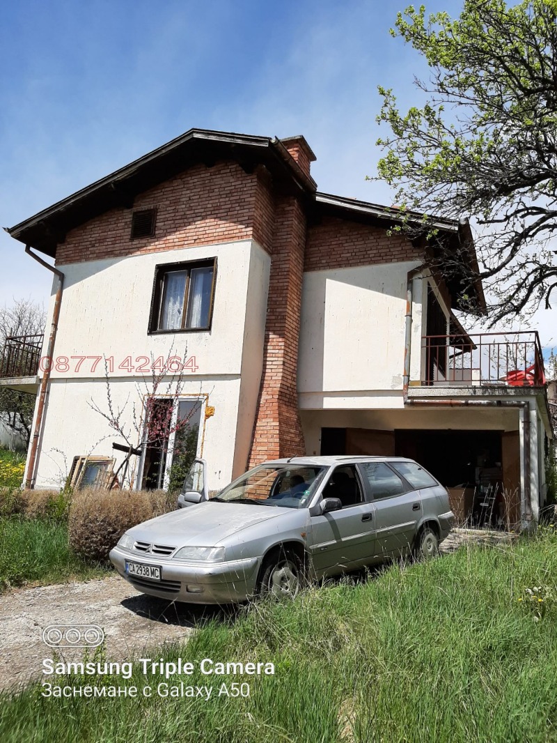 Продава  Къща, област София, гр. Годеч •  129 000 EUR • ID 65773968 — holmes.bg - [1] 