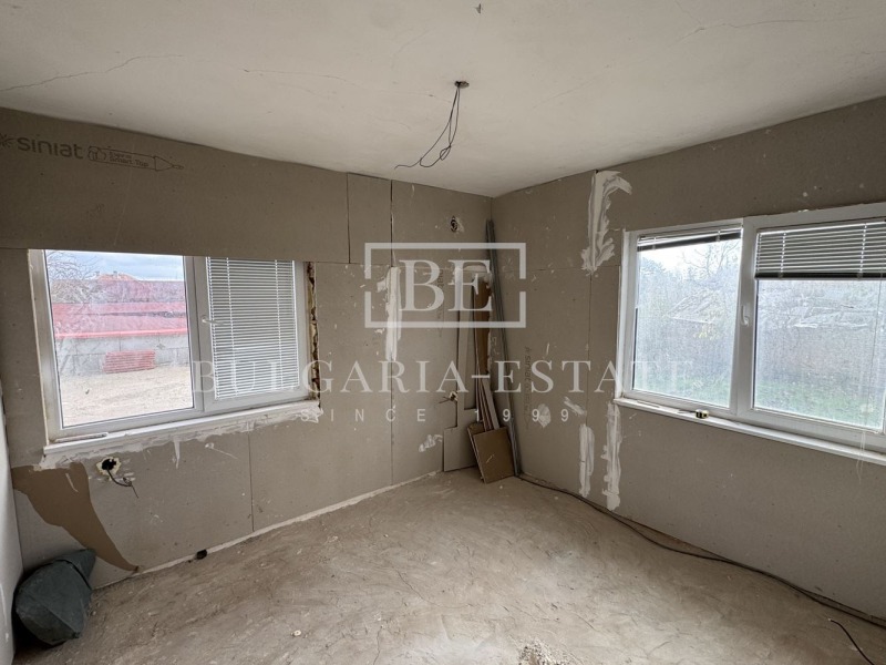 Продава КЪЩА, с. Бенковски, област Варна, снимка 10 - Къщи - 52637526