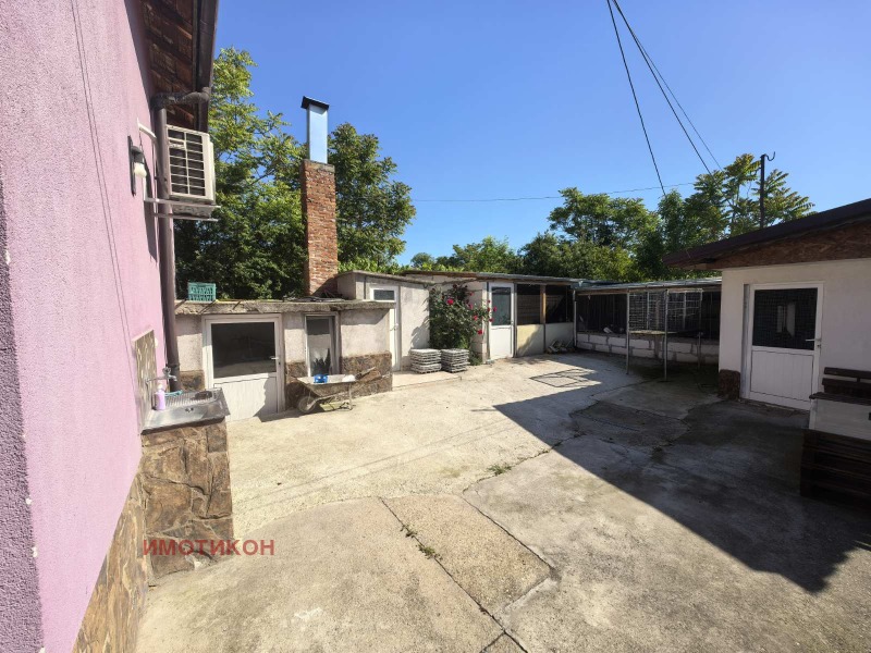 Te koop  Huis regio Sliven , Nova Zagora , 100 m² | 64595818 - afbeelding [4]
