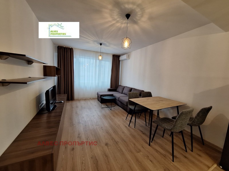 Продава 3-СТАЕН, гр. Варна, Център, снимка 2 - Апартаменти - 52987029