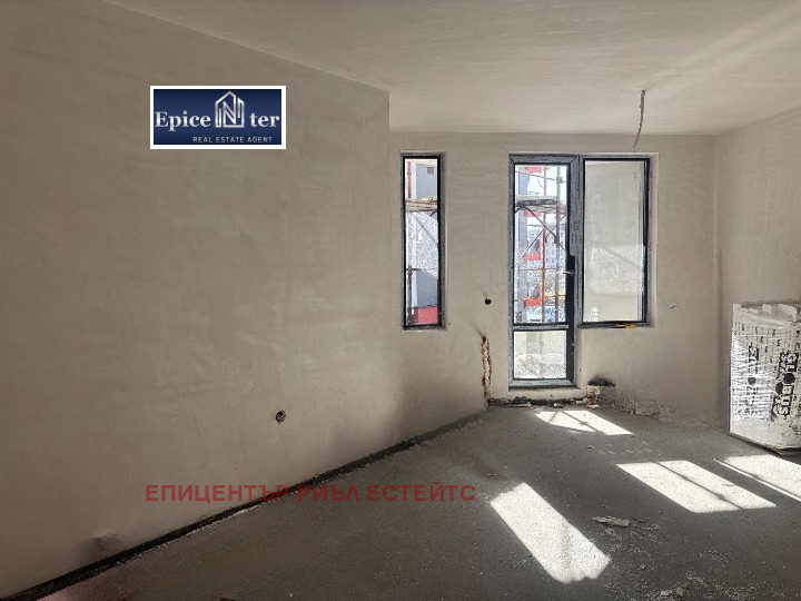 Продава 3-СТАЕН, гр. Перник, Изток