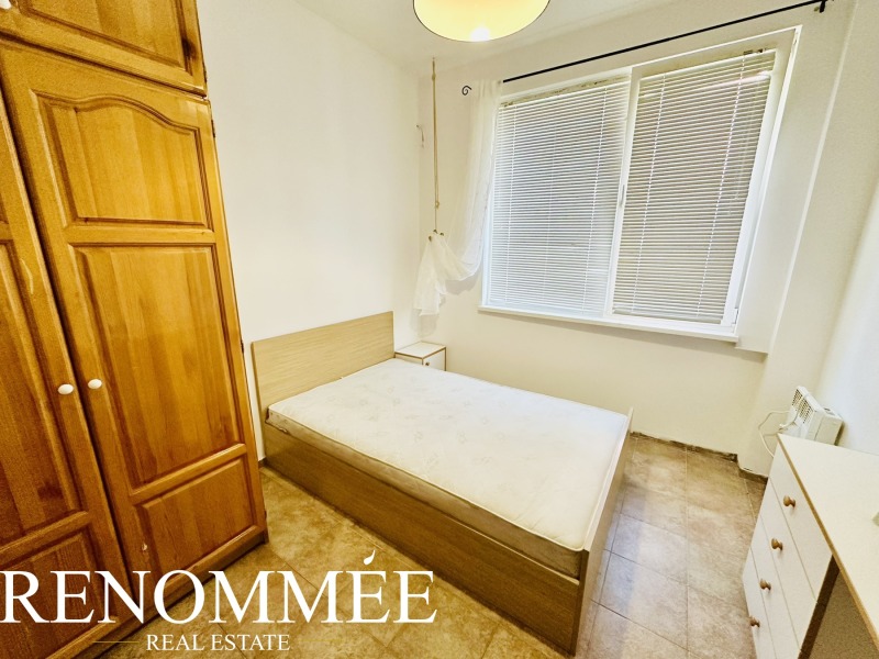 Till salu  3+ sovrum Sofia , Reduta , 73 kvm | 93715380 - bild [6]