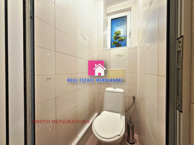 Продава МНОГОСТАЕН, гр. Стара Загора, Център, снимка 11 - Апартаменти - 52829351