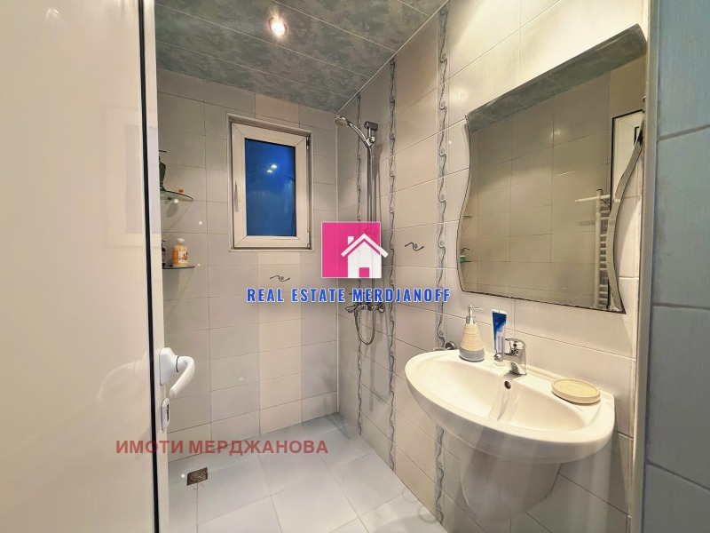 Продава МНОГОСТАЕН, гр. Стара Загора, Център, снимка 9 - Апартаменти - 52829351