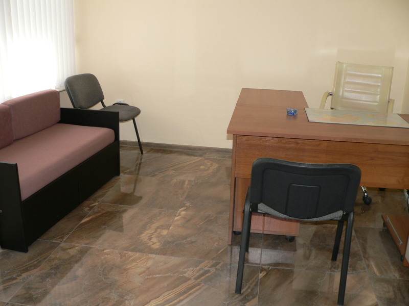 Продава ОФИС, гр. Велико Търново, Бузлуджа