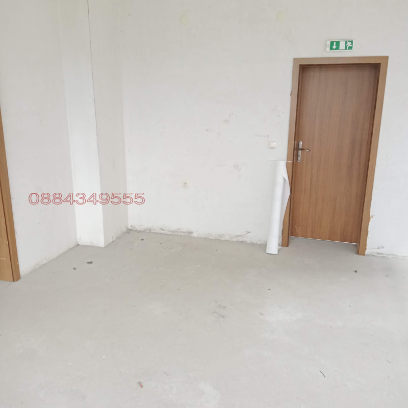 Продава МАГАЗИН, гр. Чепеларе, област Смолян, снимка 3 - Магазини - 52866998